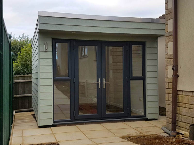 Highly insulated garden office building-1